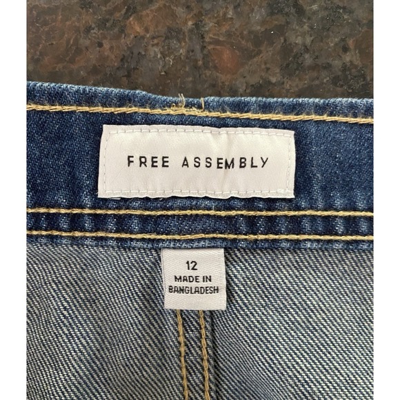 Free‎ Assembly Womens Denim Utility Mini Skirt Medium Wash Size 12 - Picture 3 of 4